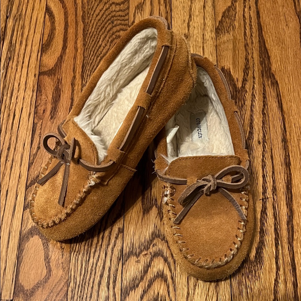 J. Crew Crewcuts Boys Moccasin Slippers, Size 2